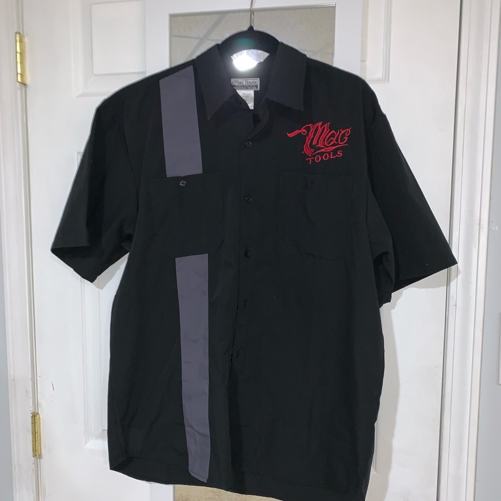 Mac tools button up shirt